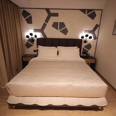 Richmond Hotel