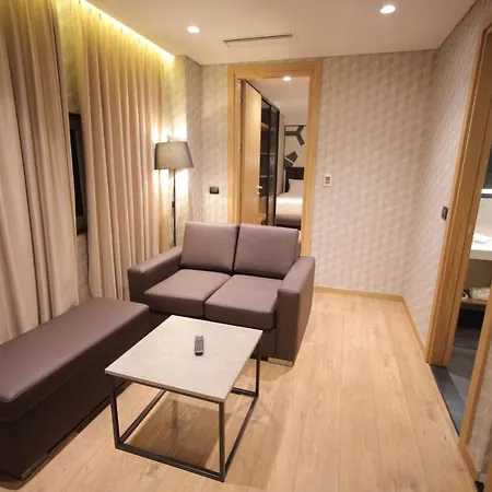 Richmond Hotel Korce