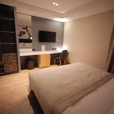 Richmond 4*